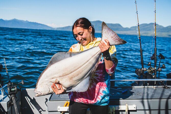 30' Private Halibut and Salmon Fishing Charter - An Introduction to Private Fishing in Ketchikan