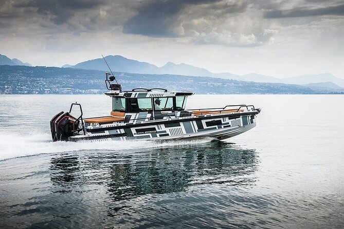 38 Private Boat Charter Rental - St. Pete W/ Captain up to 13ppl - Accessibility Options for Travelers