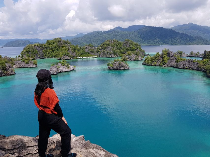 3D2N Labengki-Sombori Island: Private Tour From Kendari - Getting to Kendari