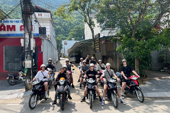 3D2N LOOP TOUR by MOTORBIKES (Self-Driving, Small Group 5-10 Pax) - Group Size