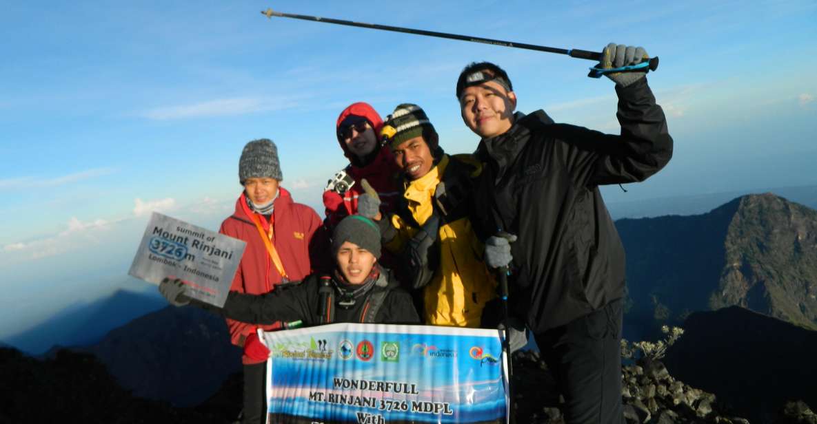 3D2N Trekking Mt Rinjani to Summit, Lake, Hot Spring - Sembalun Crater Rim Hike