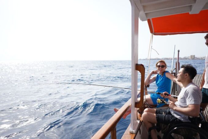3H Private O Shared Tour to Accessible Boat En Canary Island - Inclusions and Exclusions