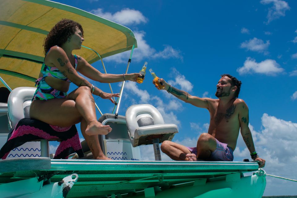 3hr Pontoon Boat Tour With Beach Club Access and Free Kayaks - Tour of Balneario Cocalitos