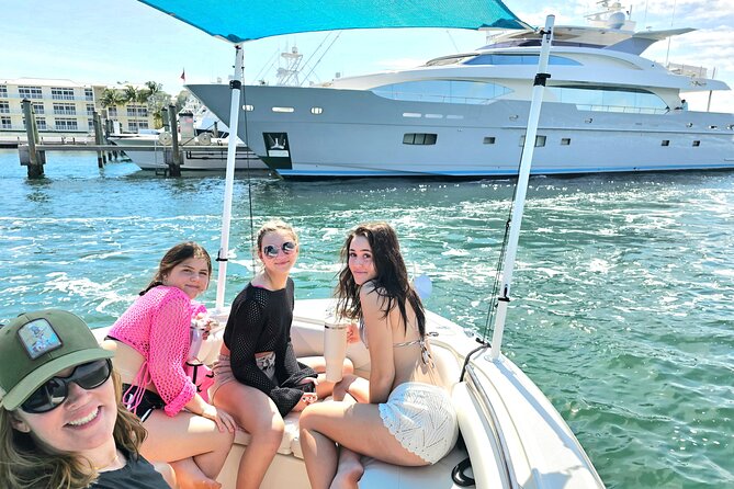 3hr Sightseeing Tour and Peanut Island Sandbar Tour - Tour Experience and Accessibility