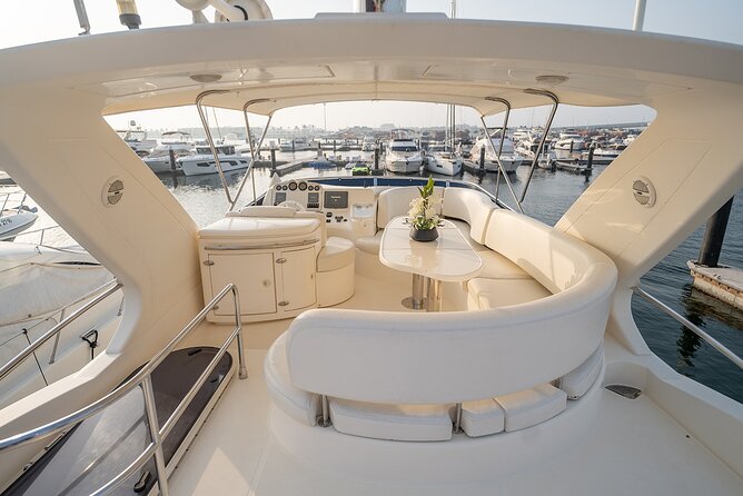 3hr Yacht- Palm Jumeirah With FREE Snacks and 30 Min Seabob - Accessibility Features