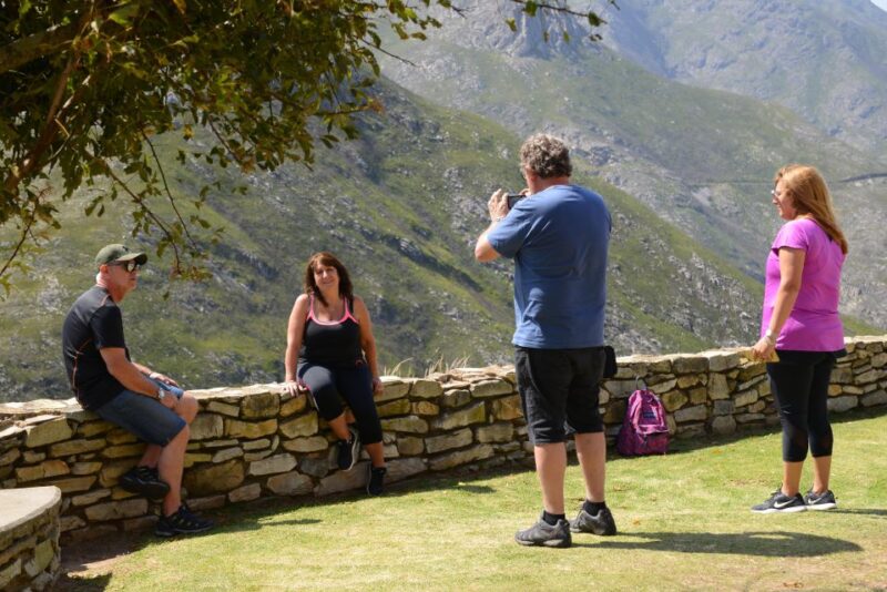4-Day Garden Route Experience - Day 1: Exploring Oudtshoorn