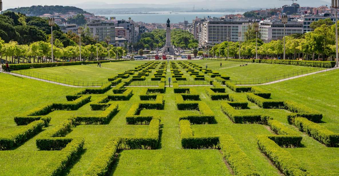 4-Day Portugal Tour From Madrid: Lisbon and Fatima - Key Points