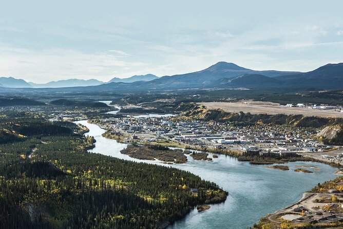 4 Day Tour in Aurora Cabin From Whitehorse - Transportation and Guide