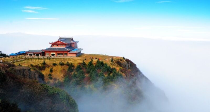 4-day Tour of Chengdu, Leshan Giant Buddha, Mount Emei - Day 3: Mount Emei Exploration
