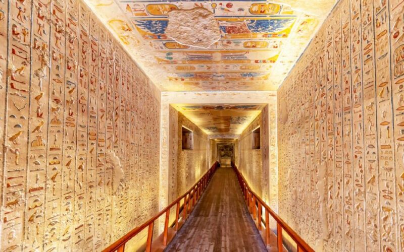 4 Day Tours Cairo and Luxor by Flight - Day 1: Arrival in Cairo