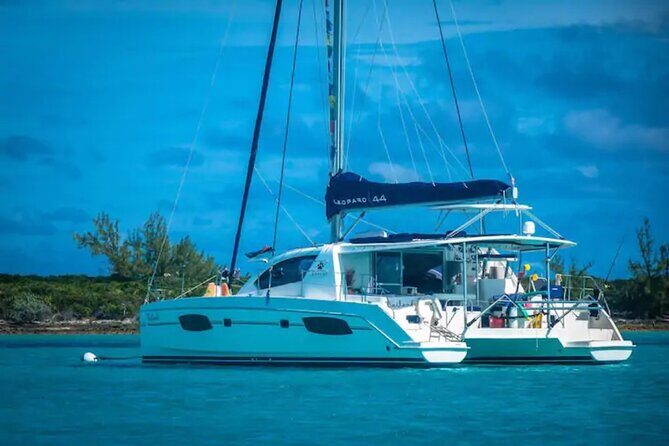 4 Days, 3 Nights Sailing Catamaran Experience in the Exumas, Bahamas - The Experience at a Glance