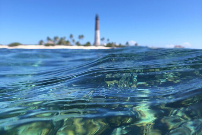 4 Days, 3 Nights Sailing Catamaran Experience in the Exumas, Bahamas - The Boat and Amenities