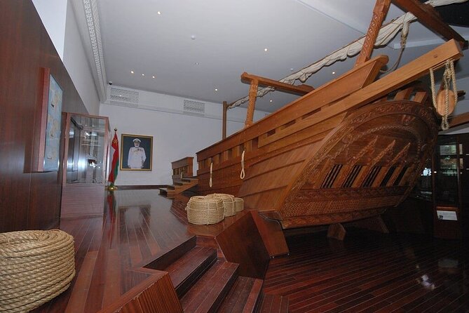 4-Days Private Jamila Sightseeing Tour - Activities and Attractions