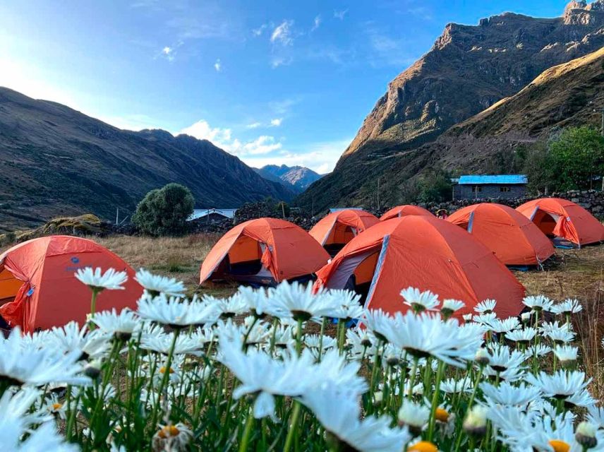 4 Days Trekking Through the Lares Valley + Machu Picchu - Traditional Andean Villages