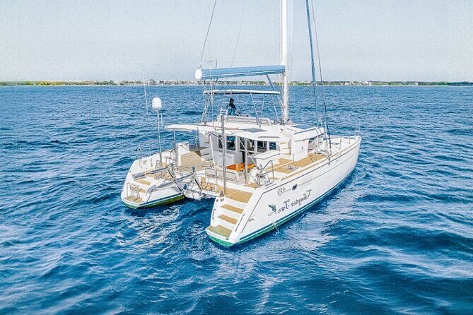 4 Hours Exclusive 45' Lagoon Catamaran Experience - A Deep Dive into the Experience