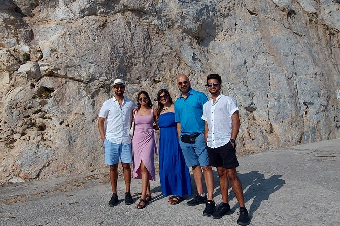 4 Hours Private Tour in Santorini With Pick up - Frequently Asked Questions