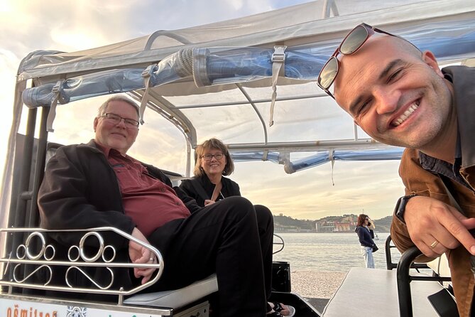 4-Hours Private Tuk Tuk Tour Discovering Lisbon - Transportation and Meeting Details