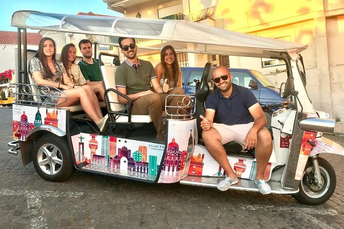 4-Hours Private Tuk Tuk Tour Discovering Lisbon - Tour Experience