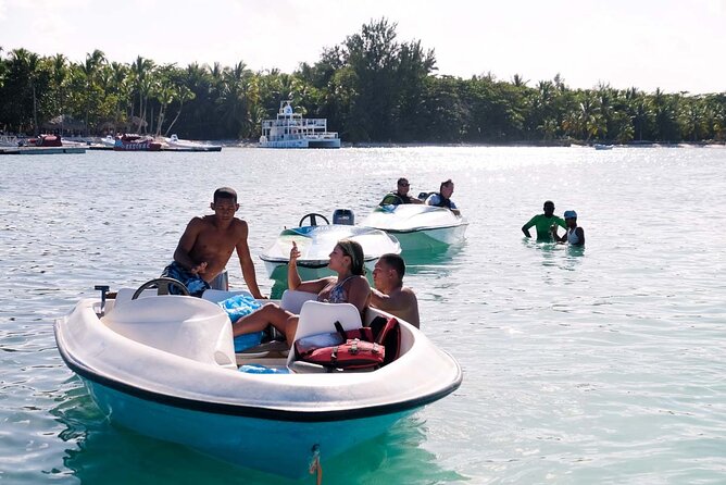 4 Hours Punta Cana Speed Boat and Snorkeling Experience - Natural Pool Exploration