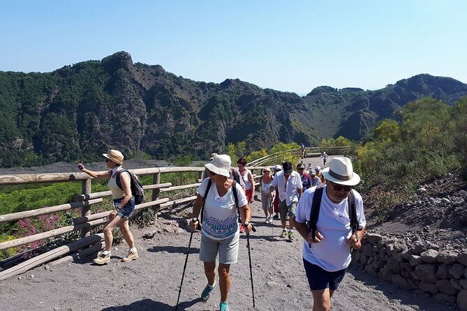 4 Hours Vesuvius Volcano Tour - Starting Point and Transportation