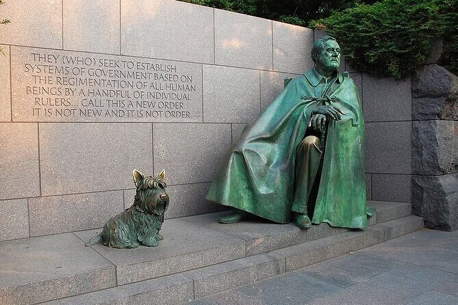 4-Hr DC Monuments Small Group Sightseeing Guided Tour - Authenticity and Guide Quality