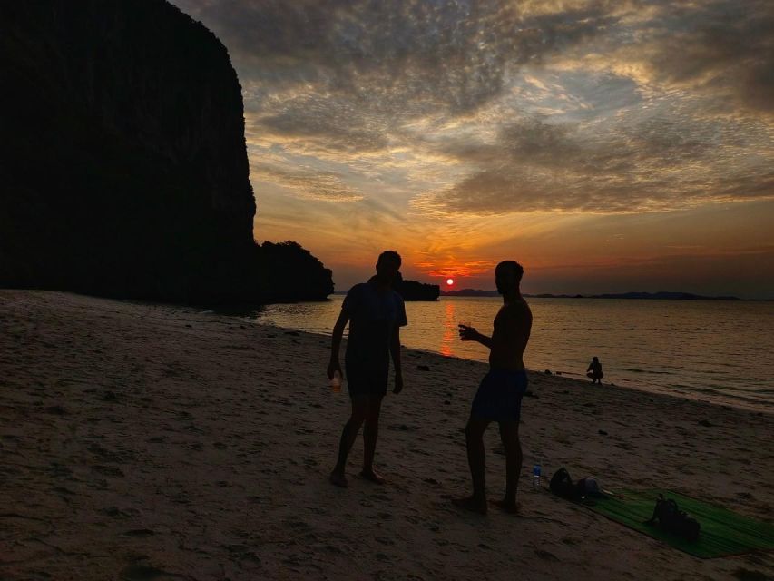 4 Island Sunset Private Luxury Vintage Boat - Detailed Itinerary