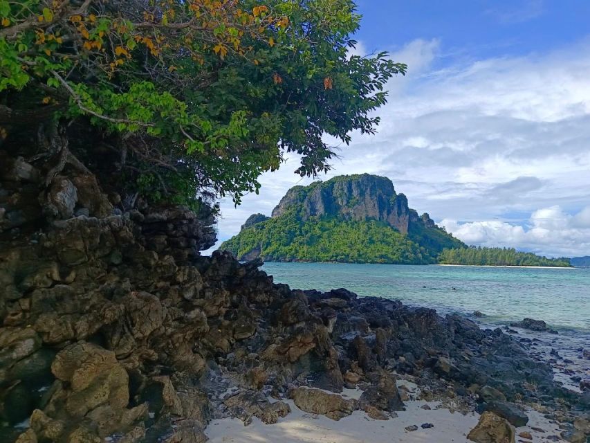 4 Island Sunset Private Luxury Vintage Boat - Snorkeling and Swimming