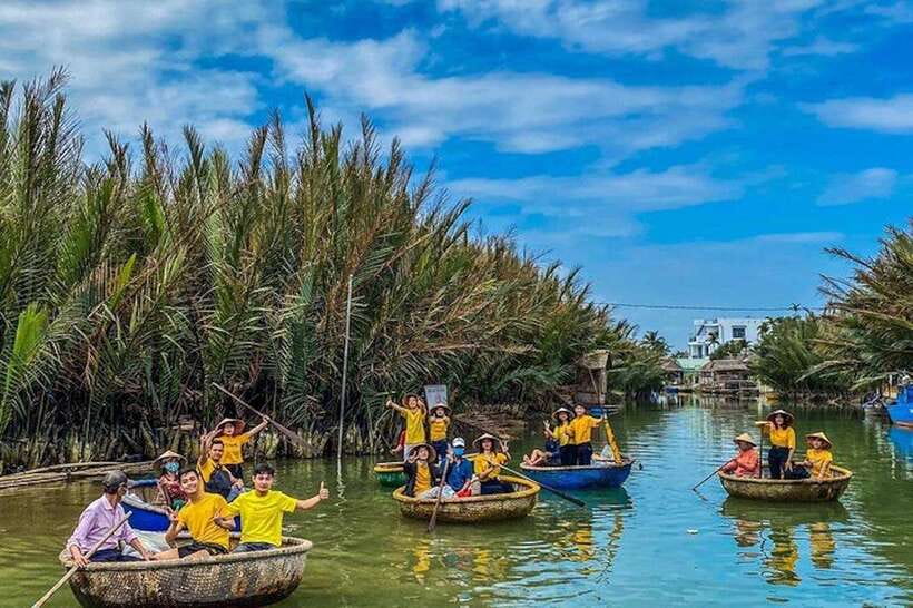 40 Minutes - Basket Boat Ride in the Water Coconut Forest - Overview of the Activity