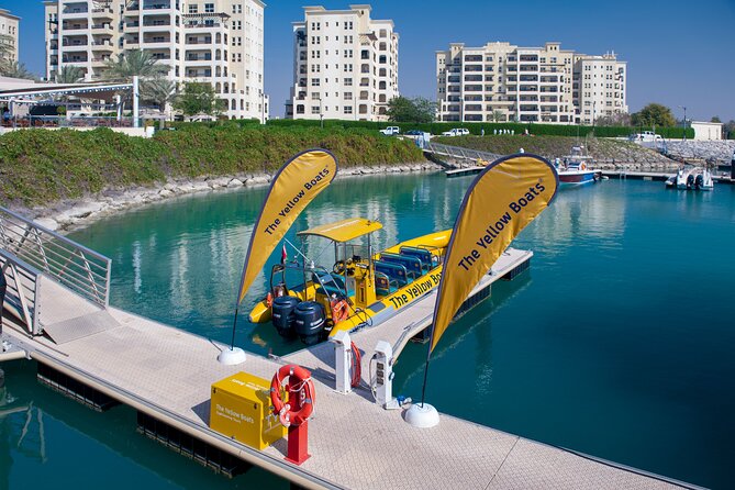 45 Minutes Ras Al Khaimah Sightseeing Speed Boat Tour - Meeting and Pickup