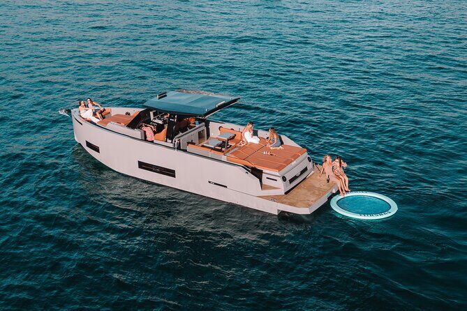 45ft Exotic Sport Yacht Private Tour In Newport Beach - Who Will Love This Experience?