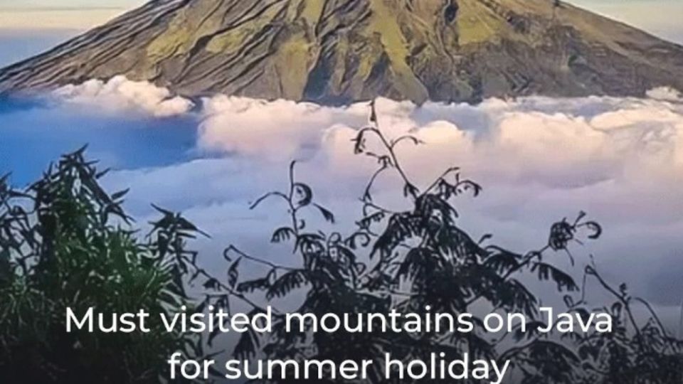 4d3n-Tumpak Sewu-Bromo-Ijen-KetapangThis Appears to Be a Travel Package or Itinerary That Includes the Following Destinations:1. Tumpak Sewu2. Bromo3. Ijen4. KetapangThe "4d3n" Likely Refers to a 4-Day, 3-Night Trip That Includes These Locations - Mount Bromo