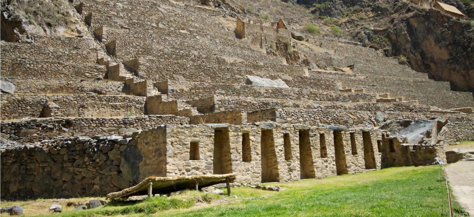 4Days in Cusco -Sacred Valley + Maras - Moray + Machu Picchu - Included Services and Amenities