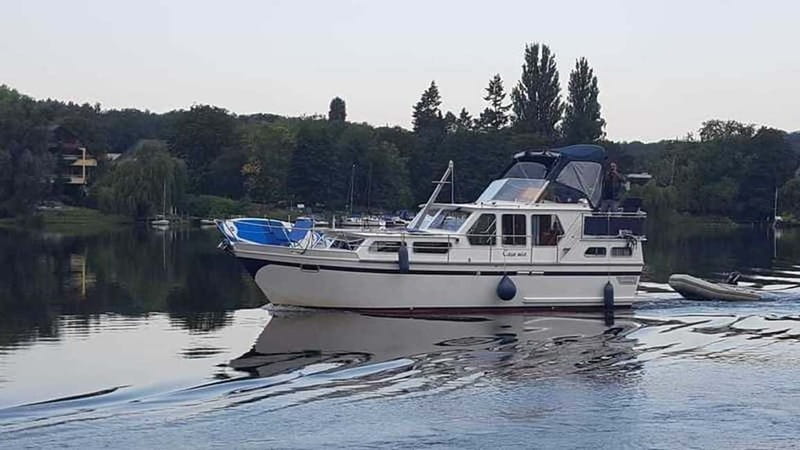4h Unforgettable Tour with Skipper, "Seven Lakes Cruise" - An Overview of the Experience