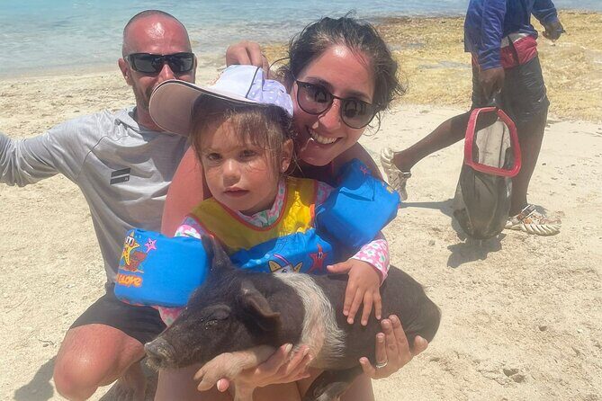 4hr Private Tour Island Hop Snorkel w/ Turtles & Sip Bahama Mamas - Who Will Love This Tour?