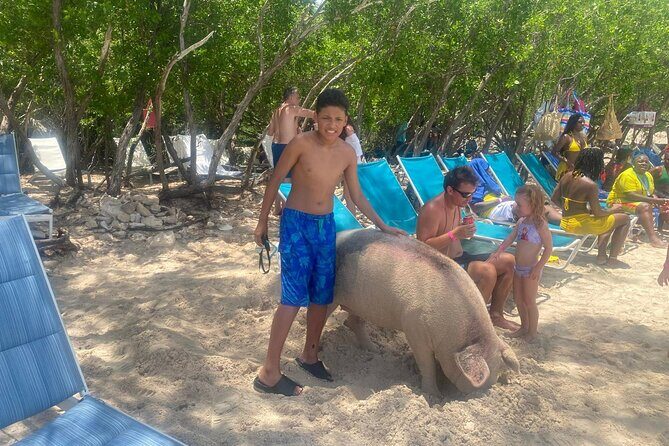 4hr Private Tour Island Hop Snorkel w/ Turtles & Sip Bahama Mamas - FAQ