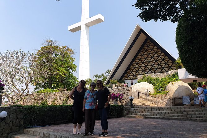 4HRS Small Group Half Day City Tour With Lunch at High Divers - Pickup Information