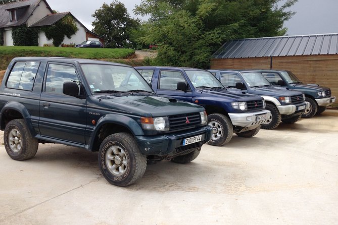 4x4 Crossing in a Private Estate in Pays De Loire - Location and Meeting Point