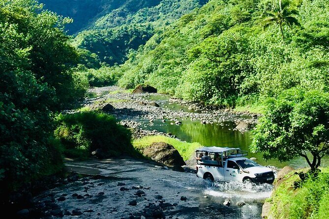 4x4 Safari HEREAKIMANU Tour in the Heart of Tahiti - Key Points