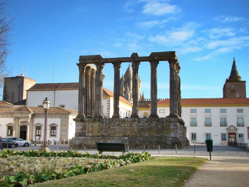 5 Days 5 Tours, Lisbon; Sintra, Fatima, Sesimbra and Evora - Frequently Asked Questions