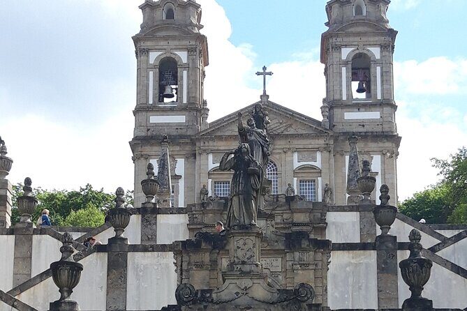 5 Days to the North of Portugal Private Tour - Discovering Vila Real and Guimarães: UNESCO and Royal Heritage