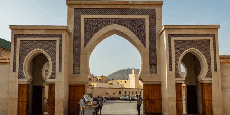 5 Days Tour From Marrakech to Casablanca via Merzouga & Fes - Exploring the Sahara Desert