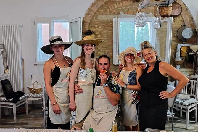 5 hour cooking class with traditional food - Group Size, Practicalities, and Value