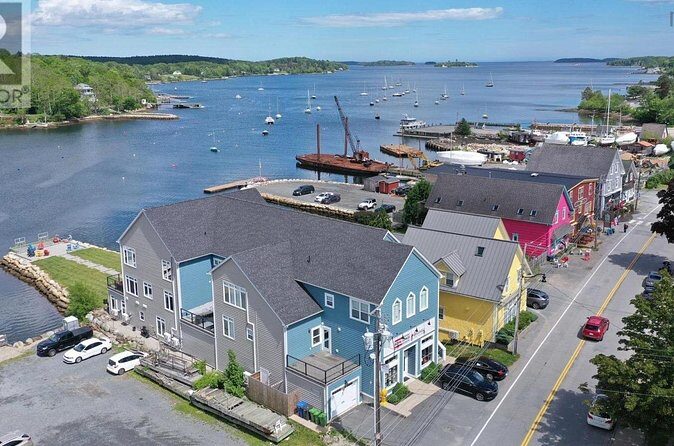 5 Hours Peggys Cove,Mahone Bay, Lunenburg Tour - Price, Value, and Overall Impression