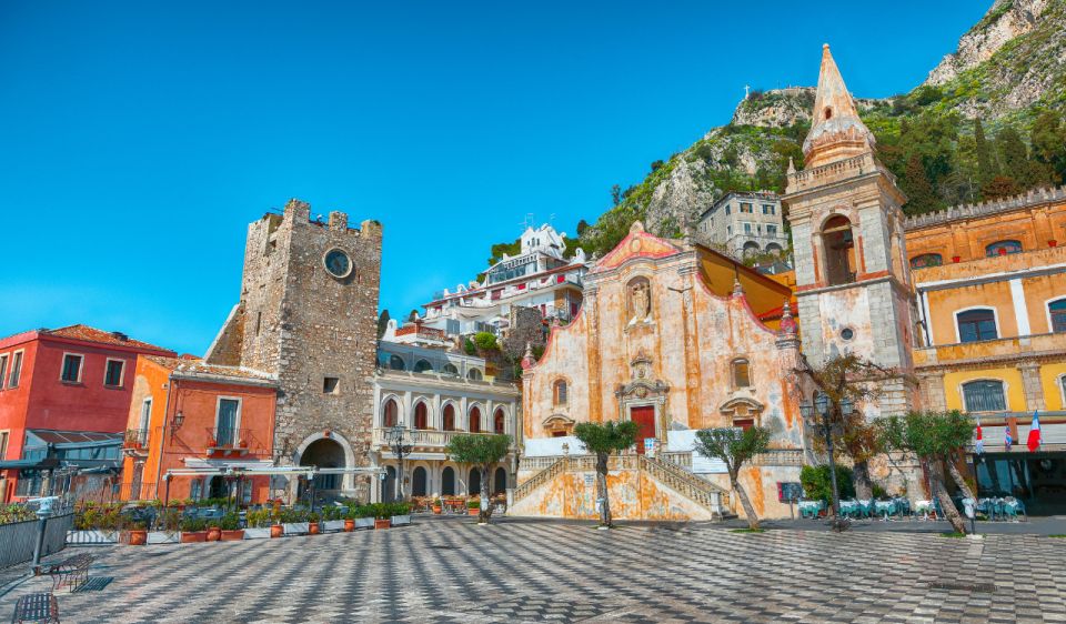 5 Hours Private Tour of Taormina From Messina - Duration and Languages