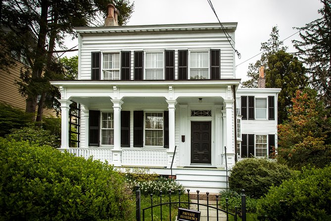 5 Star Shameless Name Dropping Walking Tour of Campus & Einsteins Neighborhood - Ideal for First-Time Visitors