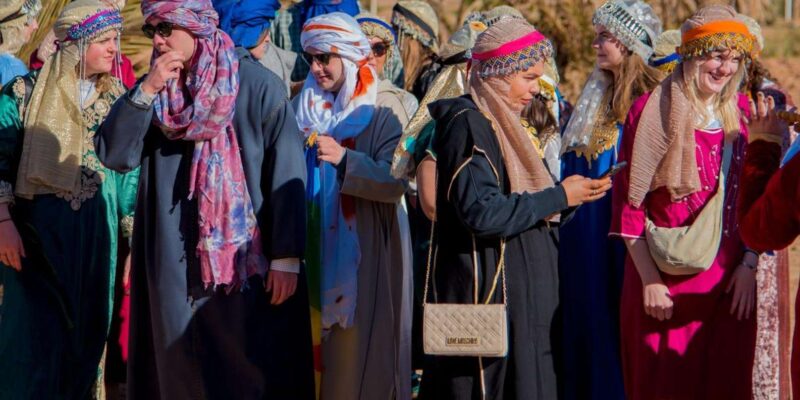 6-Day Adventure From Marrakech to Chefchaouen via Merzouga - Wandering Chefchaouens Blue-Walled Streets