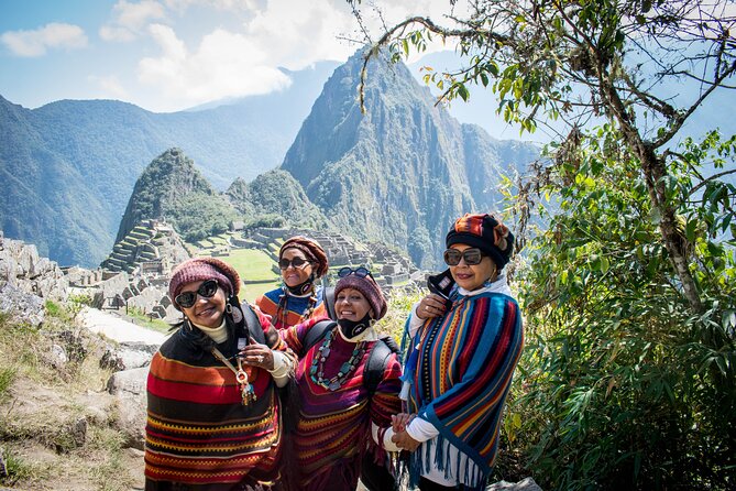 6-Day Cusco and Machu Picchu Private Tour With Accommodation - Embarking on the Machu Picchu Journey