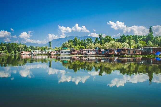 6 Days Private Tour in Kashmir - Accommodation Details