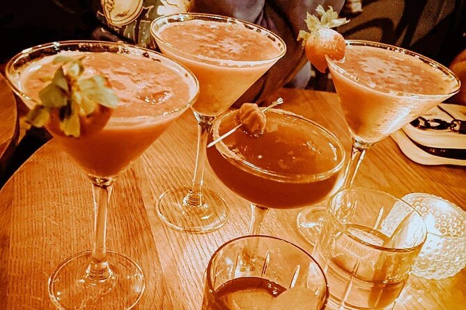 6-Hour Party Bus: Booze, Bites, and Amazing Sights! - Customer Reviews and Experiences