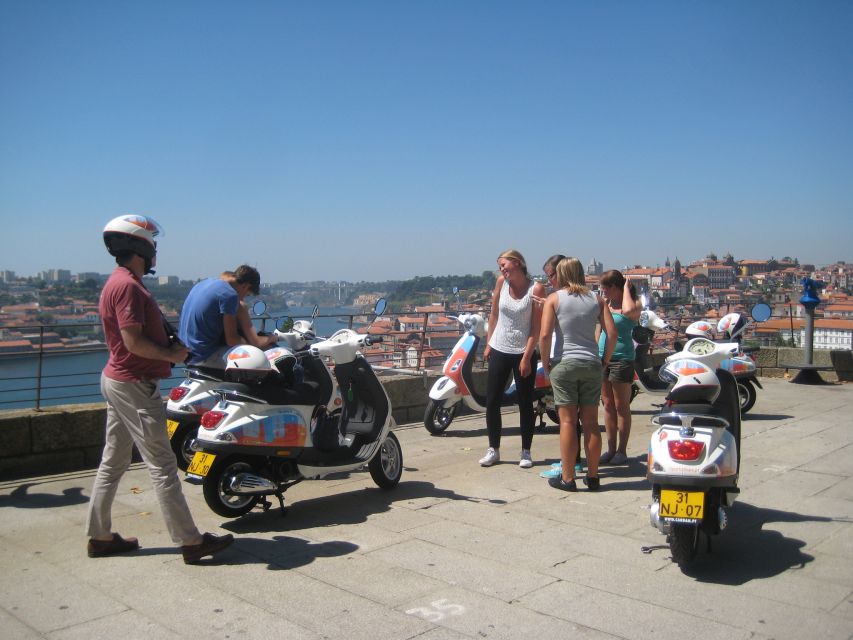 6-Hour Porto by Vespa - Exploring Porto by Vespa
